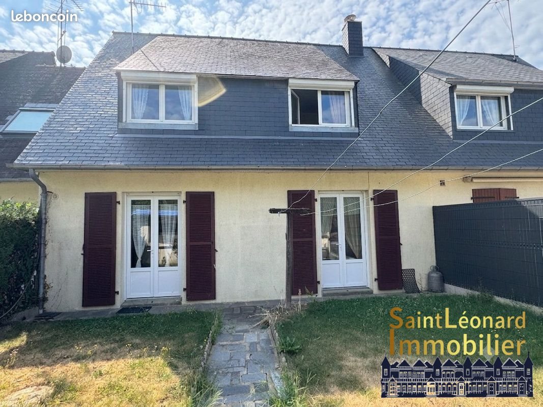 Maison à vendre, 101m², Lécousse
