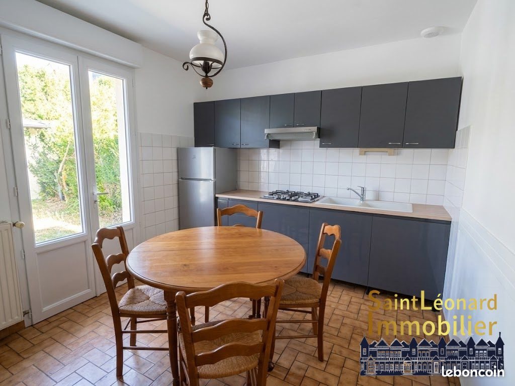 Maison à vendre, 101m², Lécousse