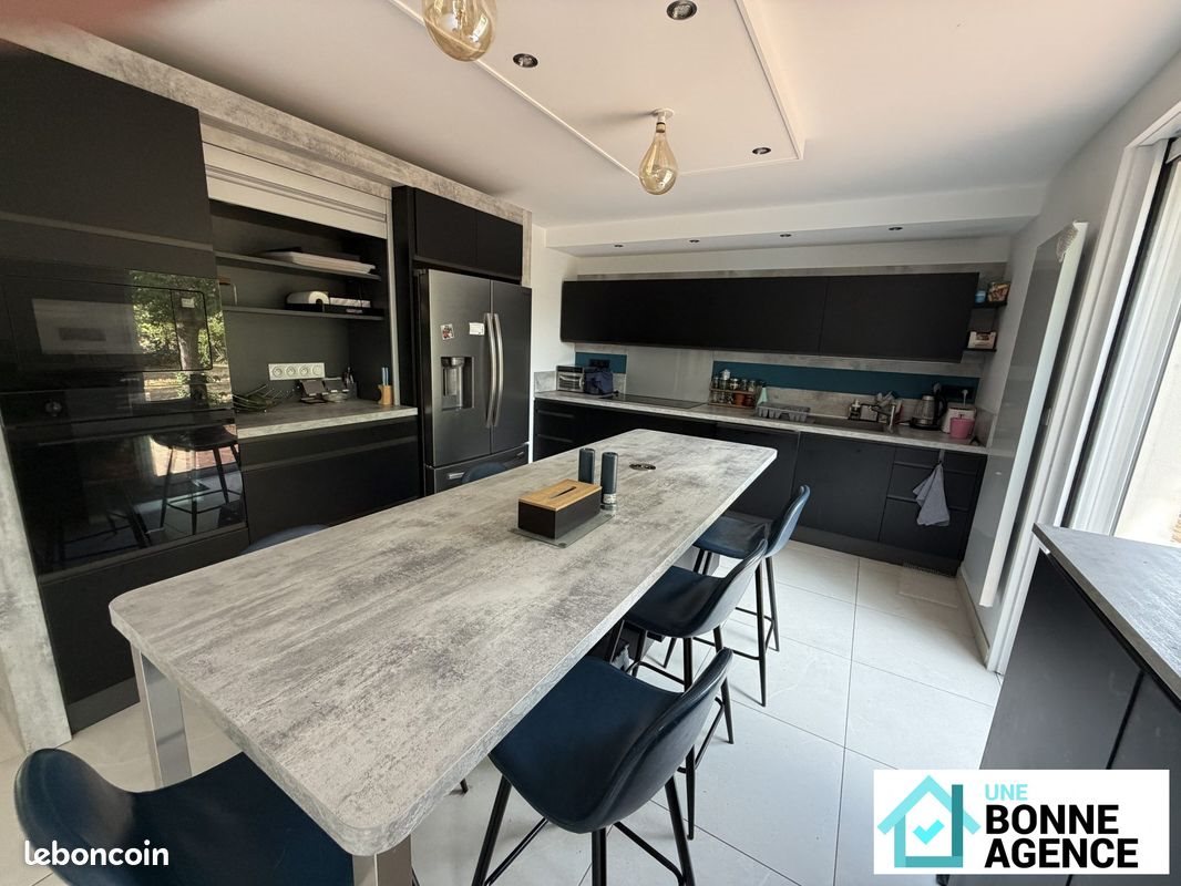 Maison à vendre, 164m², Saint-Pryvé-Saint-Mesmin