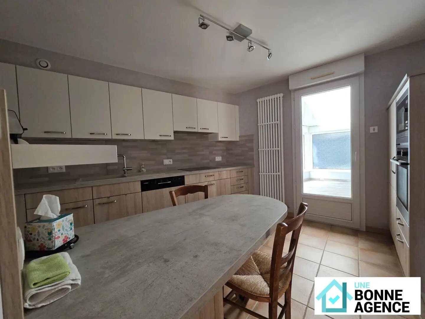 Maison à vendre, 140m², Monteaux