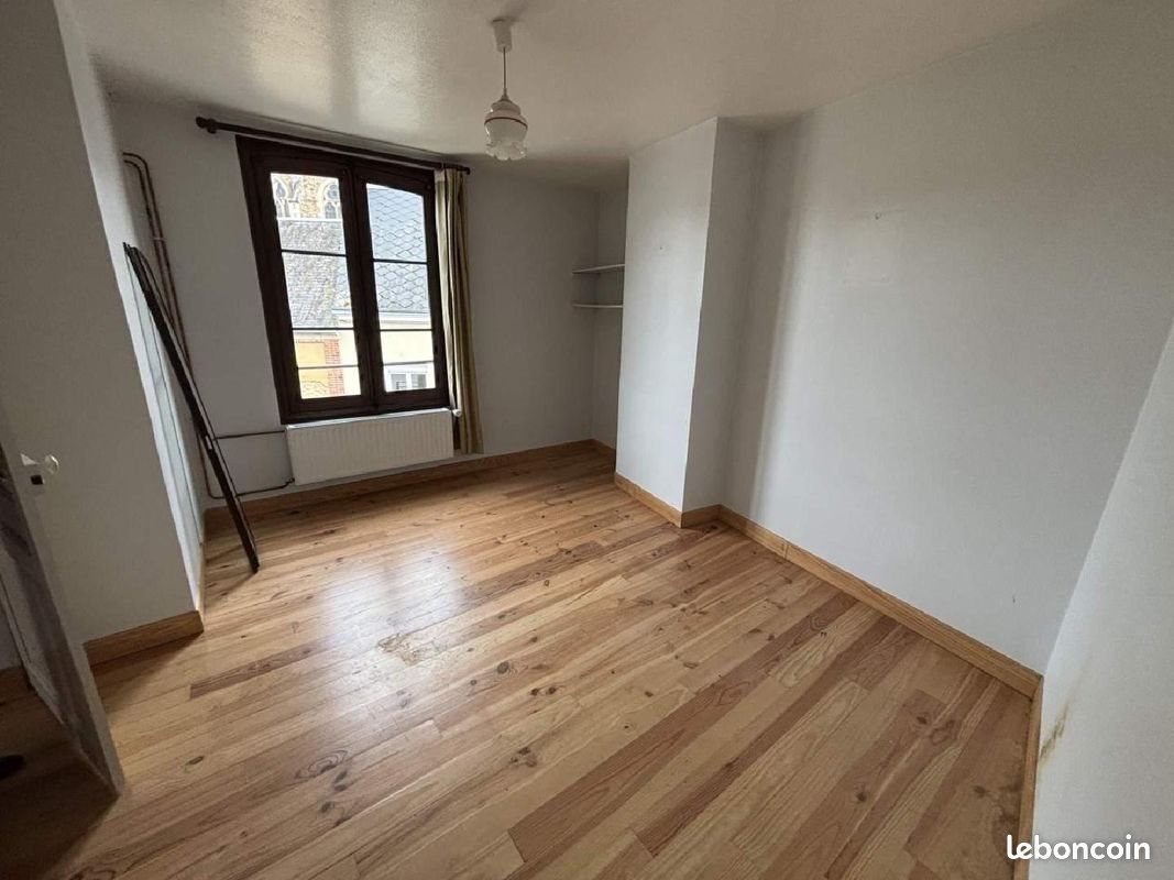 Maison à vendre, 85m², Bessé-sur-Braye