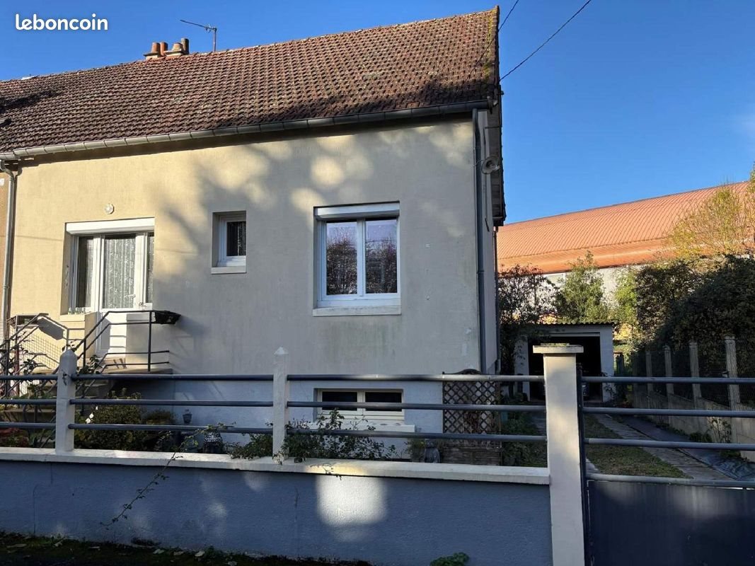 Maison à vendre, 98m², Bessé-sur-Braye