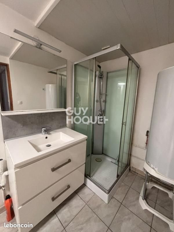 Maison à louer, 59m², Combles