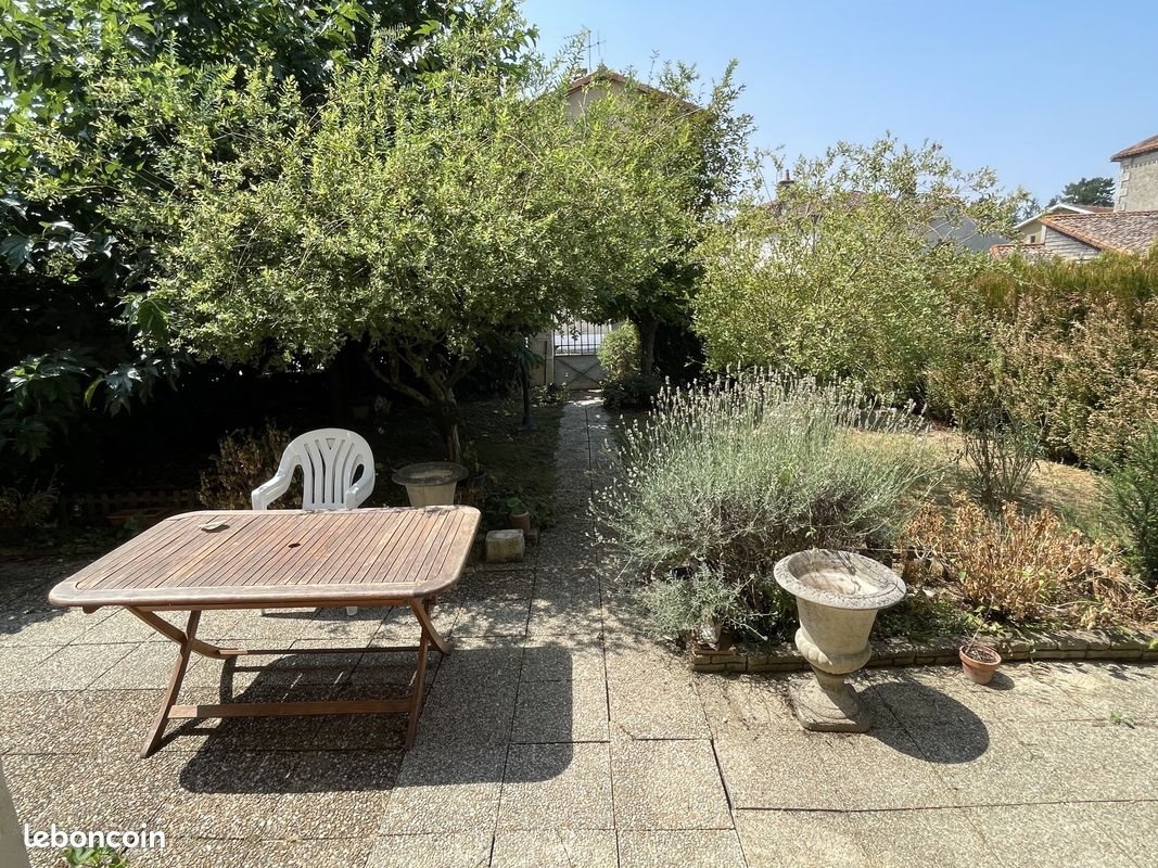 Maison à vendre, 94m², Savigny-Lévescault
