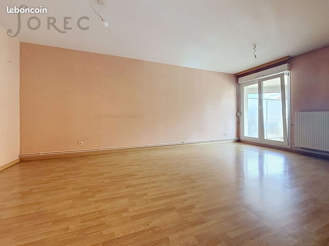 Appartement à vendre, 74m², Talange