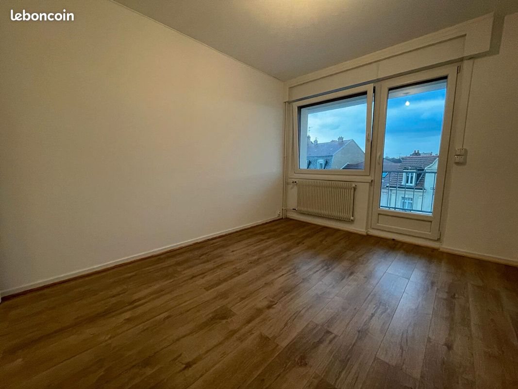 Appartement à louer, 99m², Metz