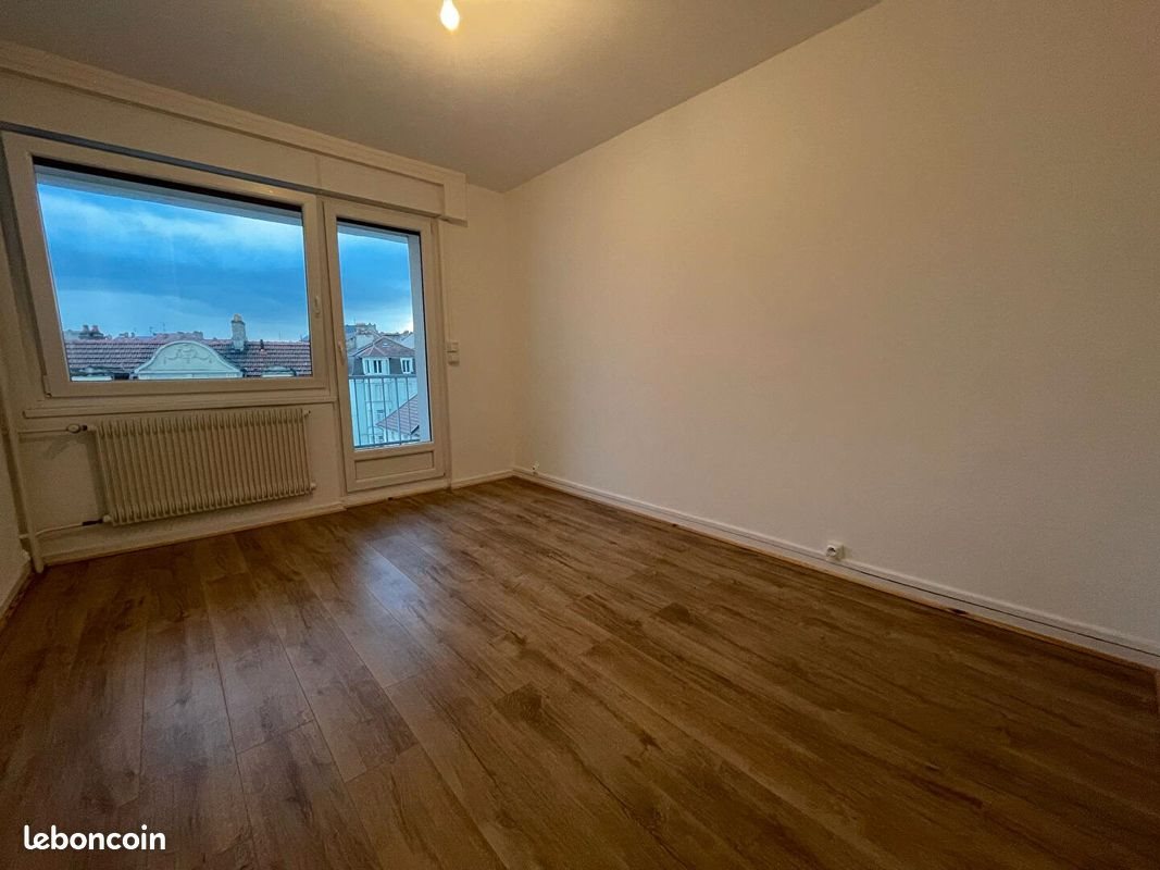 Appartement à louer, 99m², Metz