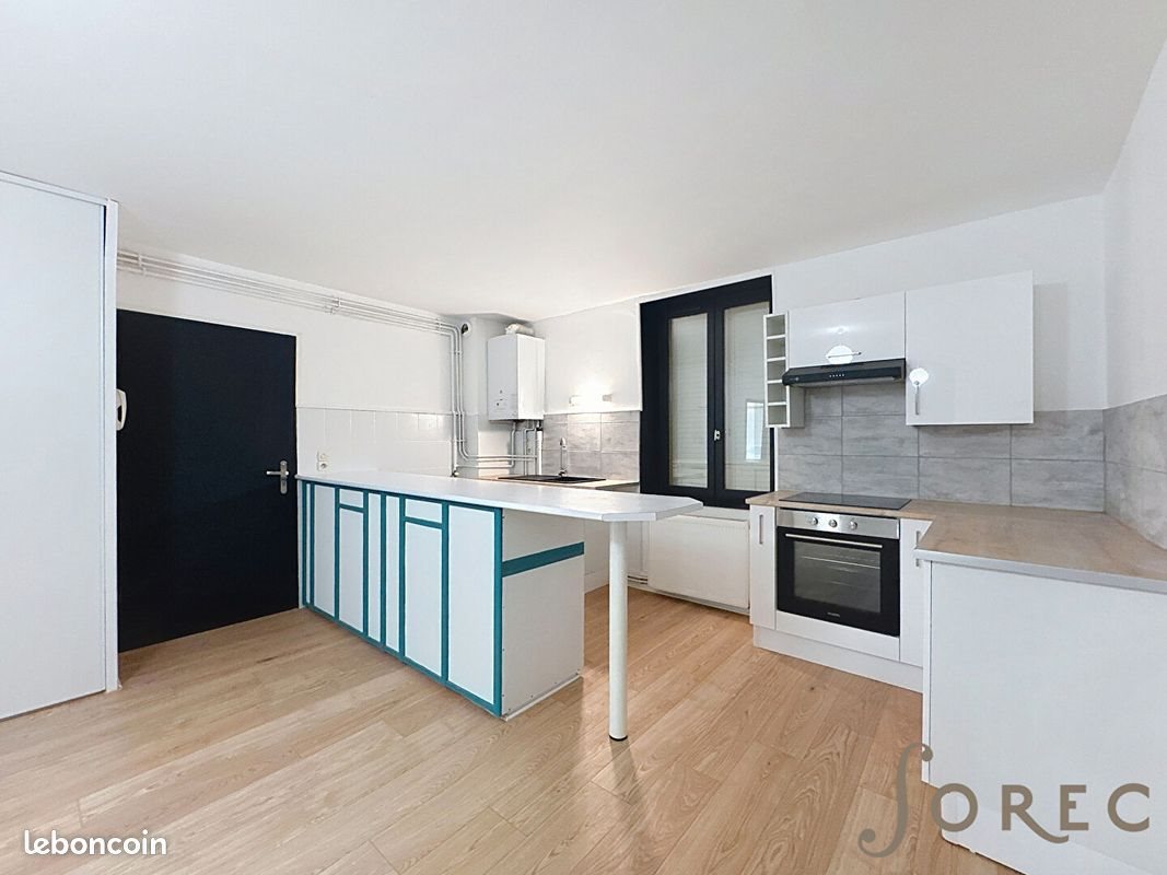 Appartement à louer, 55m², Verny