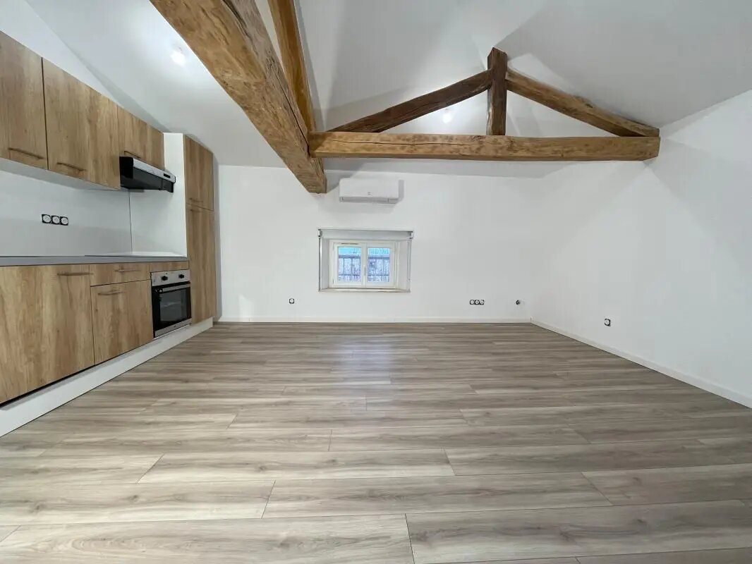 Appartement à louer, 53m², Briatexte