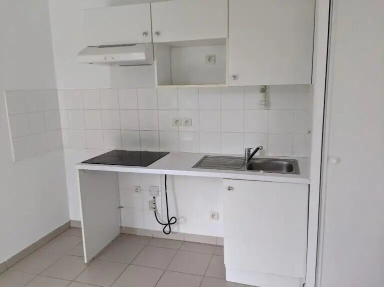 Appartement à louer, 61m², Montrabé