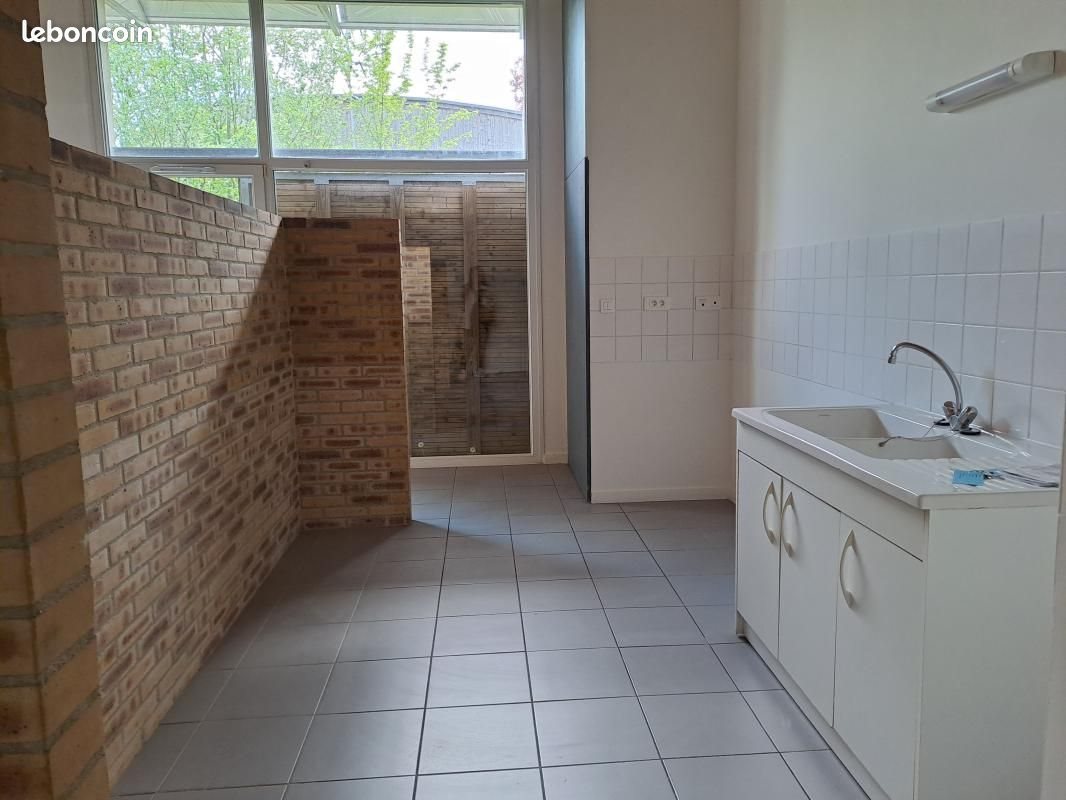 Maison à louer, 98m², Wassy