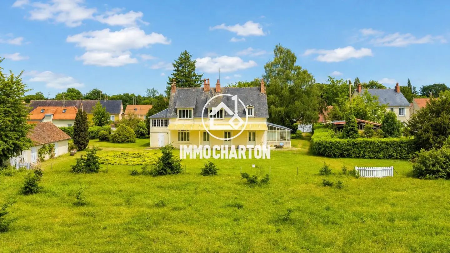 Maison à vendre, 221m², Guécélard