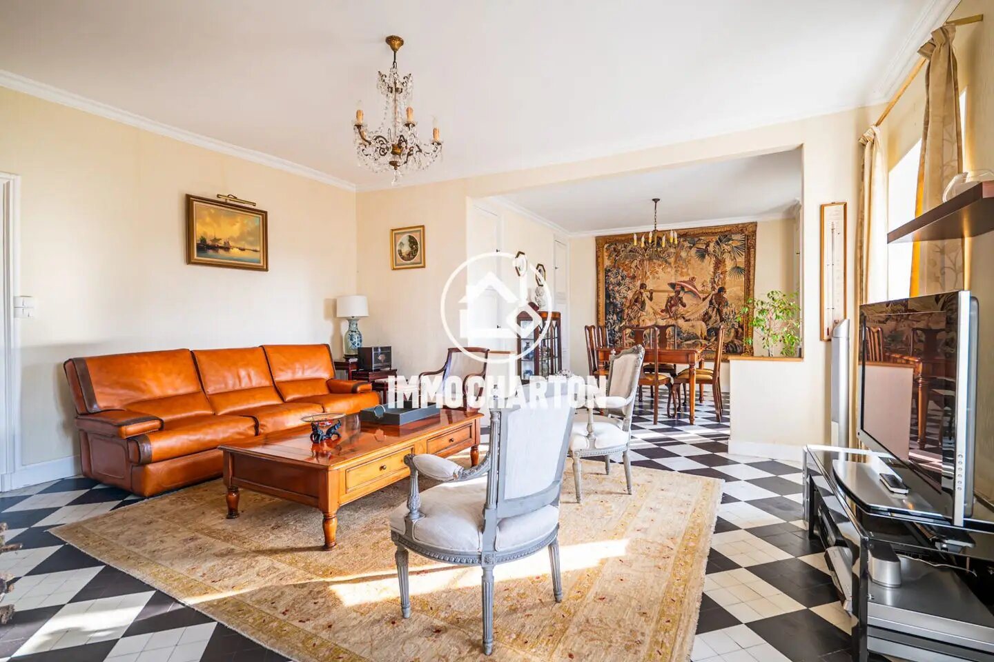 Maison à vendre, 220m², Saint-Pavace