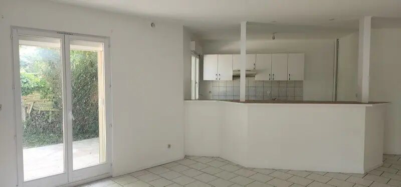 Appartement à louer, 78m², Champenoux