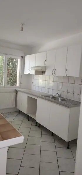 Appartement à louer, 78m², Champenoux