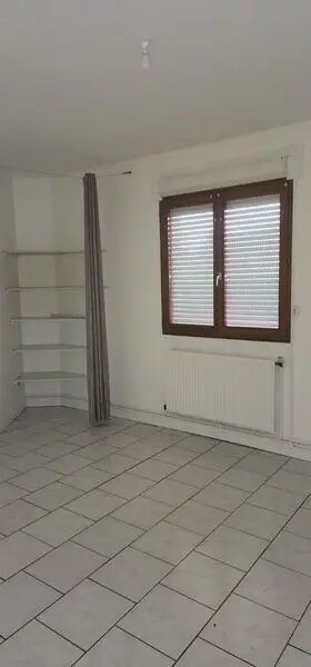 Appartement à louer, 78m², Champenoux