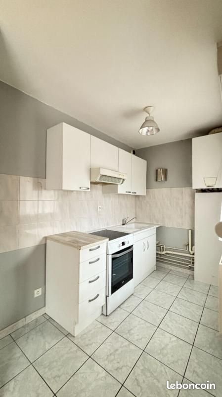 Appartement à louer, 38m², Metz