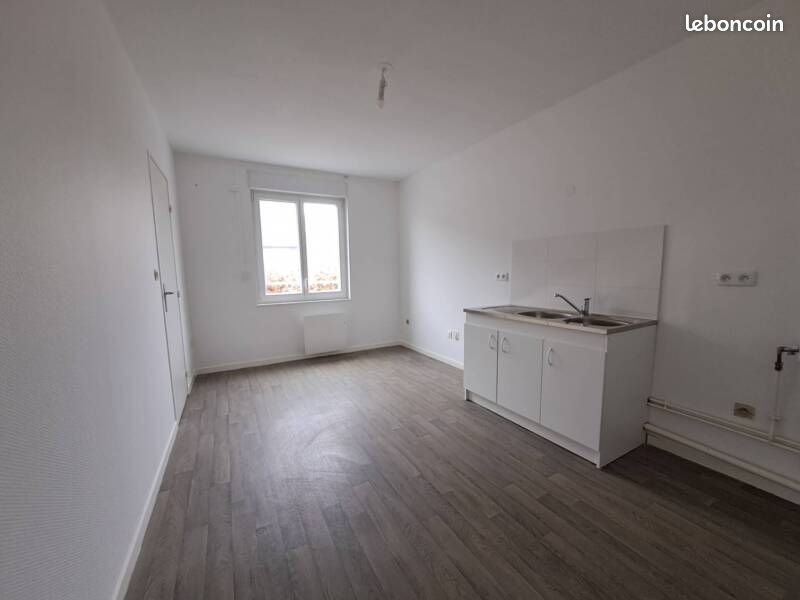 Appartement à louer, 76m², Falck