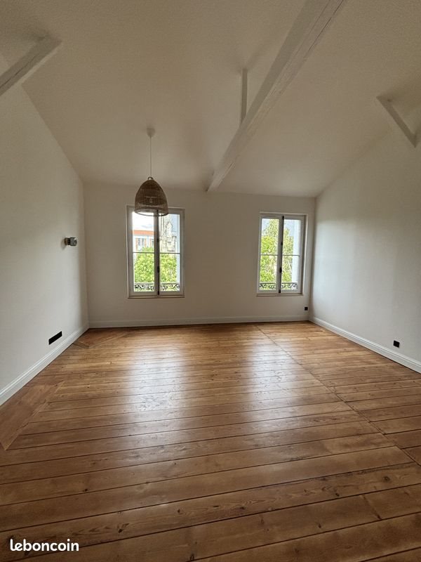 Appartement à louer, 70m², Bordeaux