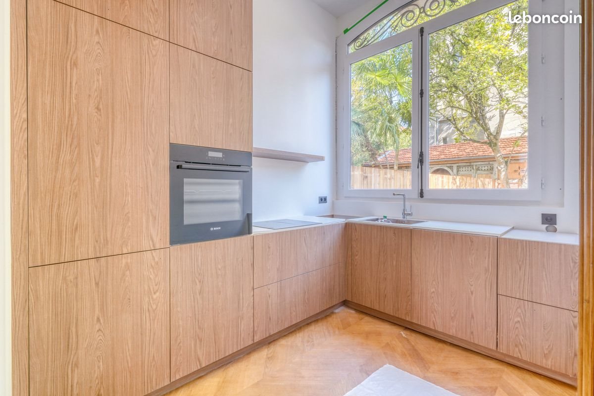 Appartement à louer, 95m², Bordeaux