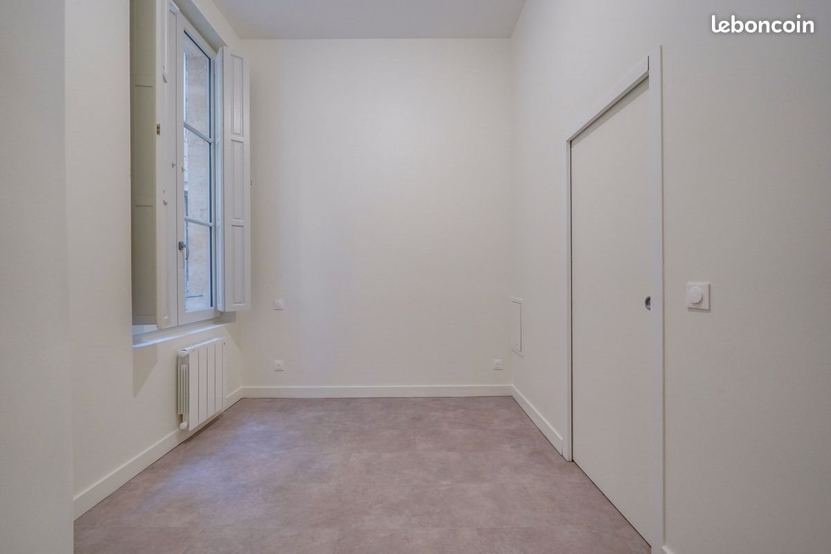 Appartement à louer, 81m², Bordeaux