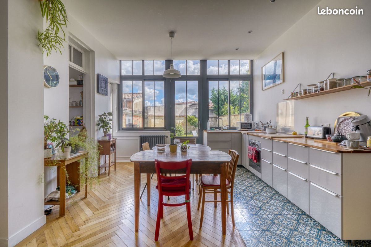 Appartement à vendre, 72m², Bordeaux