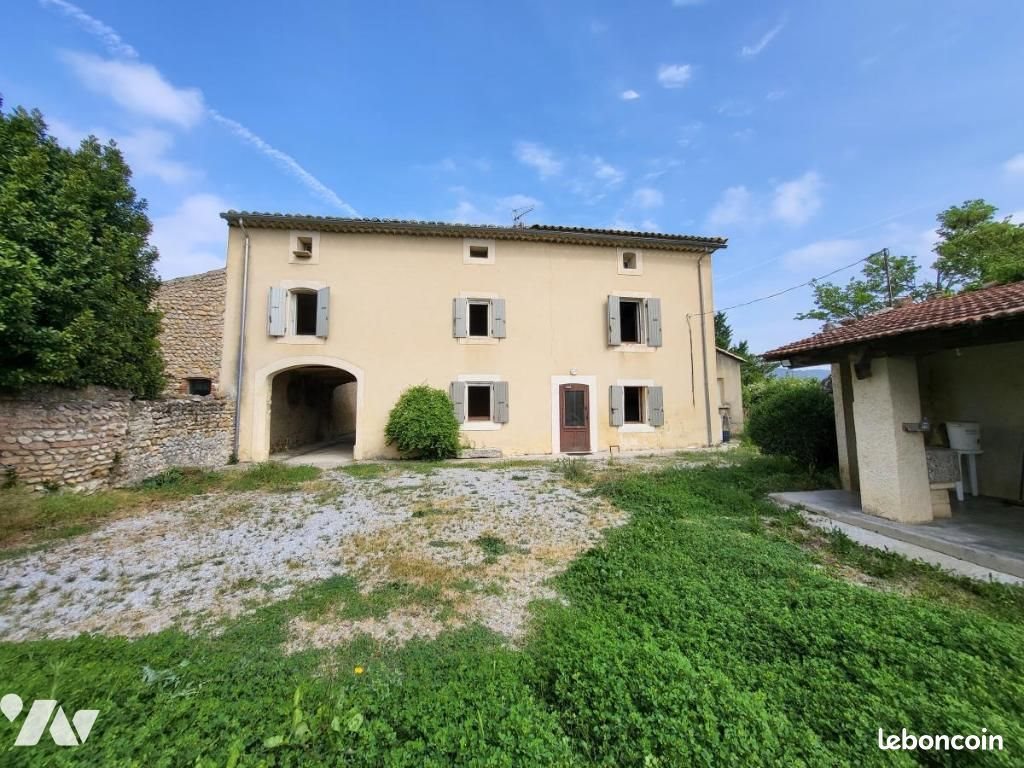 Maison à vendre, 142m², Saint-Maurice-sur-Eygues
