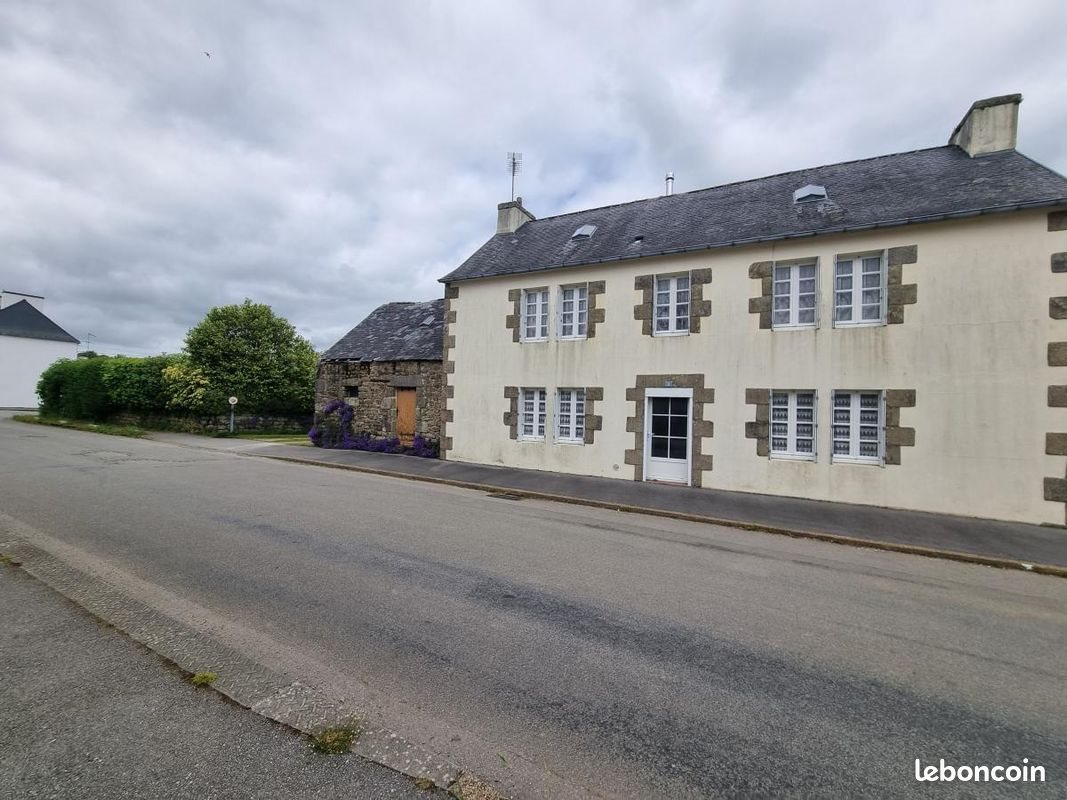 Maison à vendre, 131m², Plogonnec