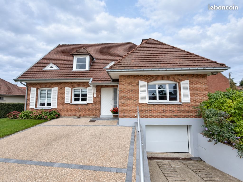 Maison à vendre, 142m², Aire-sur-la-Lys