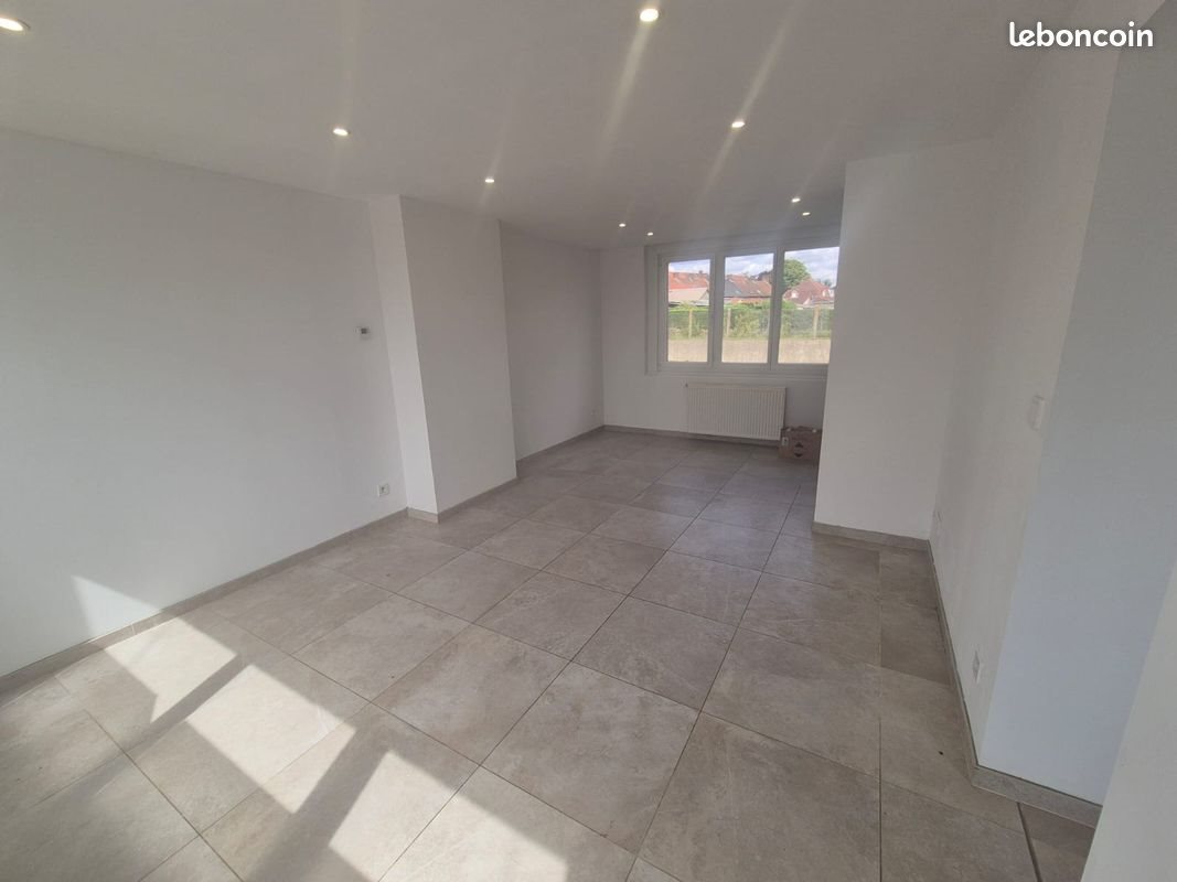 Maison à louer, 64m², Isbergues