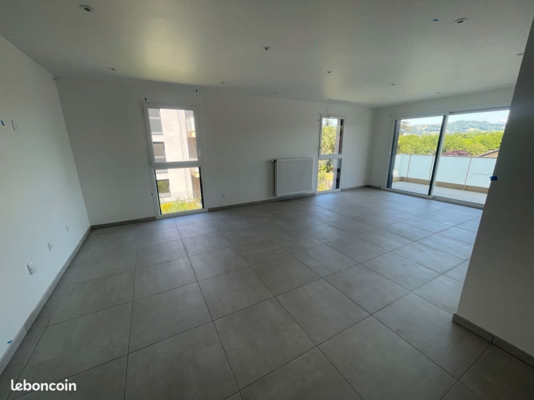 Appartement à louer, 91m², Rumilly