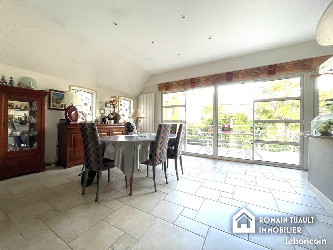 Maison à vendre, 270m², Craon