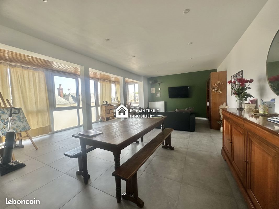 Maison à vendre, 115m², Quelaines-Saint-Gault
