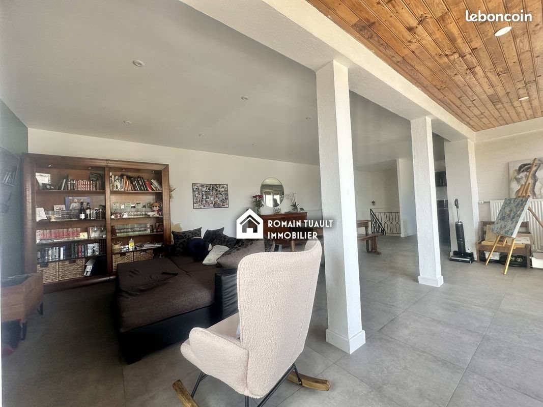 Maison à vendre, 115m², Quelaines-Saint-Gault