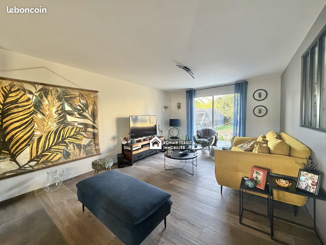 Maison à vendre, 122m², L'Huisserie