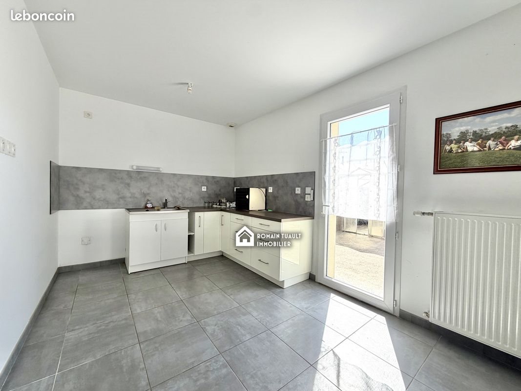 Maison à vendre, 76m², Craon