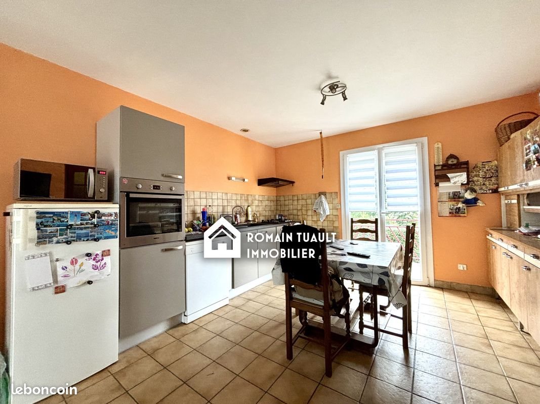 Maison à vendre, 101m², Saint-Saturnin-du-Limet