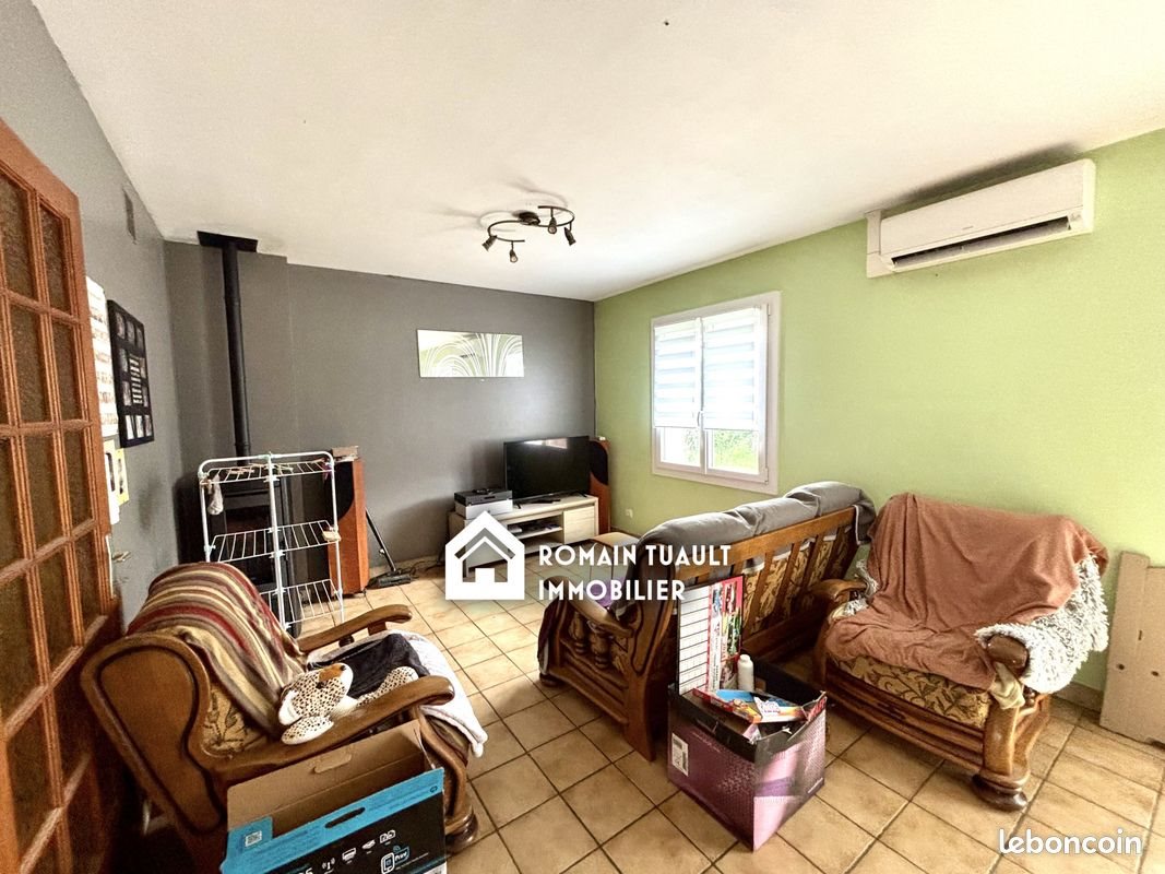 Maison à vendre, 101m², Saint-Saturnin-du-Limet