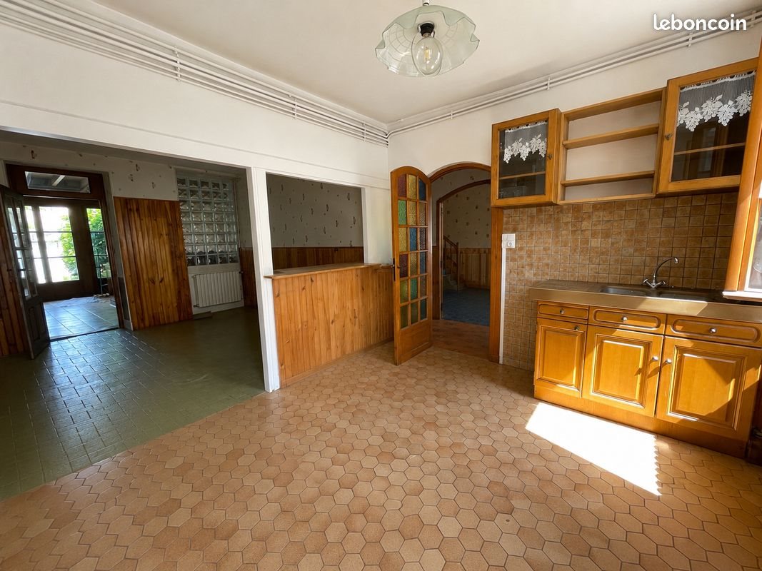 Maison à vendre, 120m², Saint-Amand-Montrond