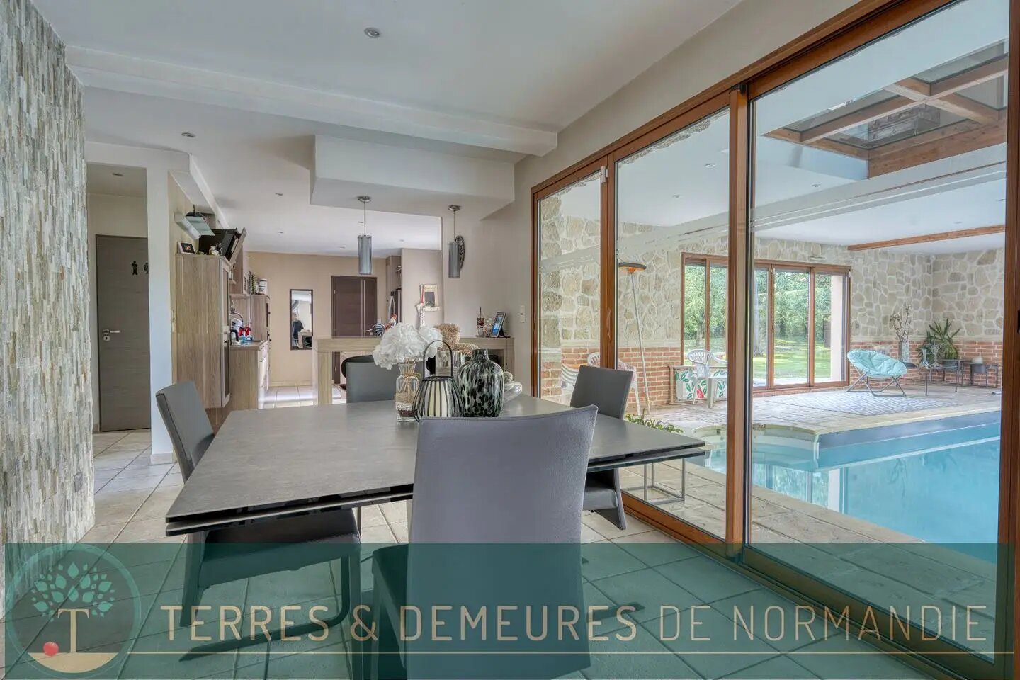 Maison à vendre, 226m², Saint-Ouen-du-Breuil