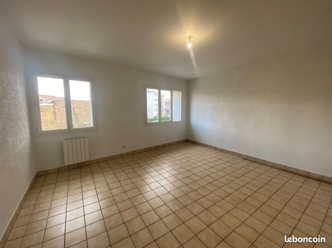 Appartement à louer, 45m², La Talaudière