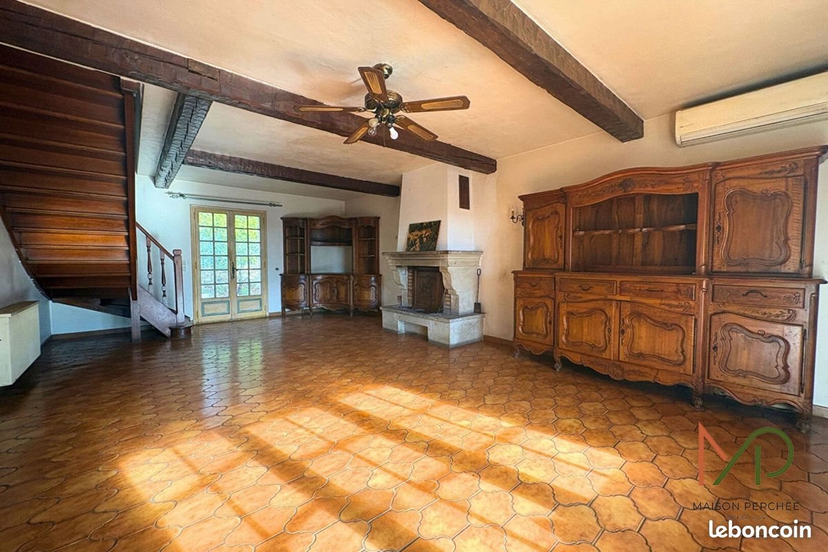 Maison à vendre, 169m², Figanières