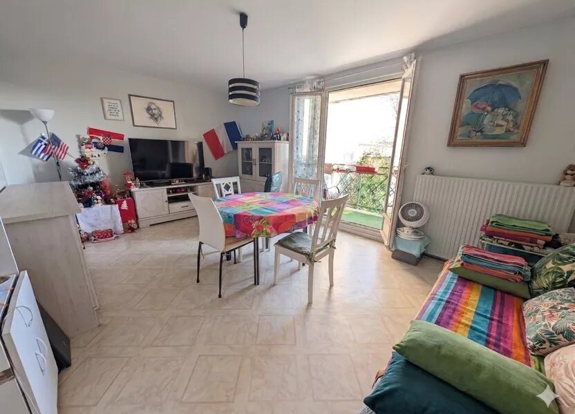 Appartement à vendre, 65m², Évry-Courcouronnes