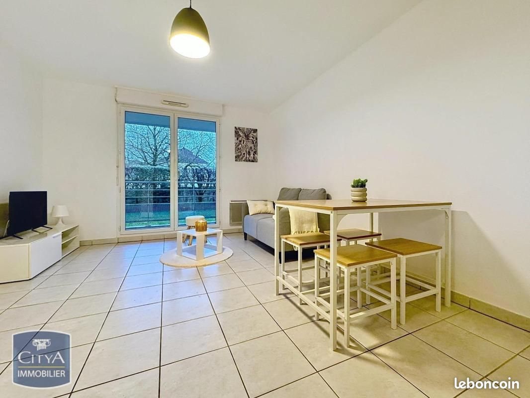 Appartement à louer, 37m², Maubeuge