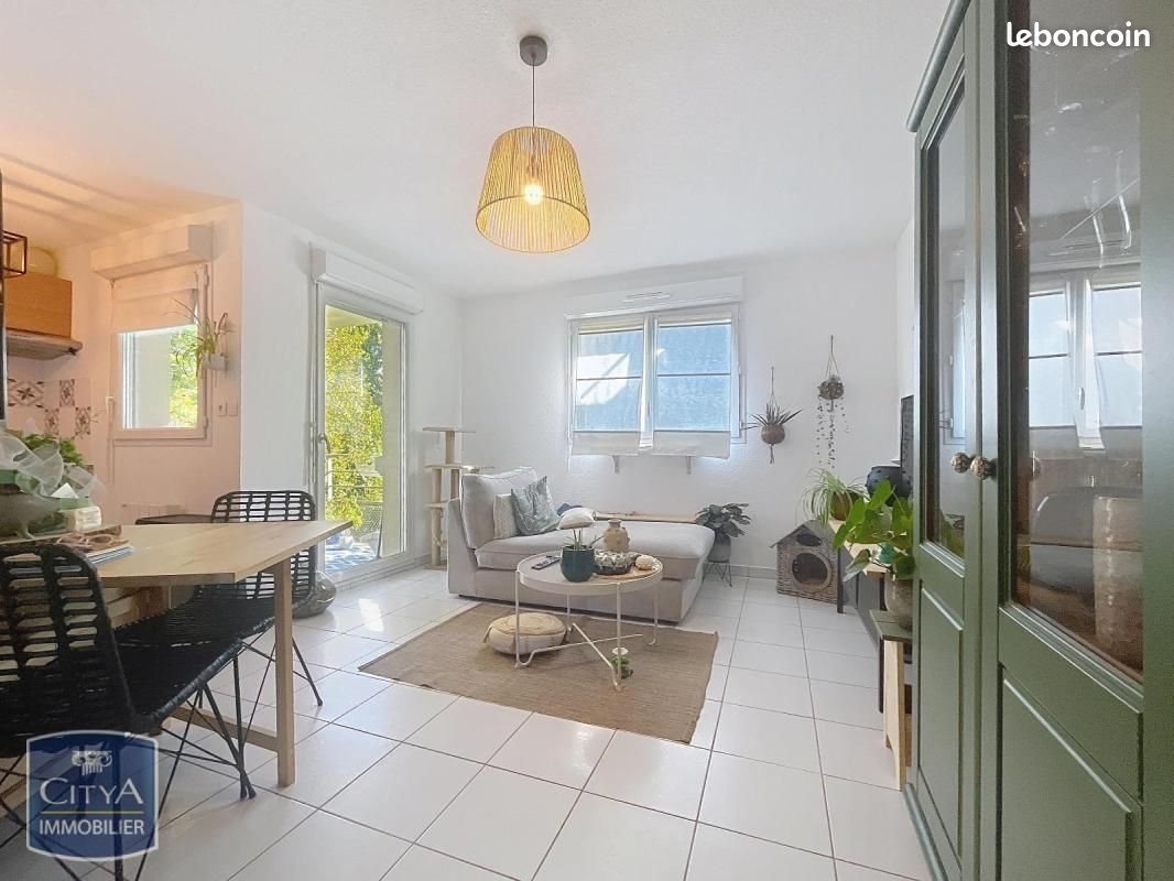Appartement à louer, 42m², Maubeuge
