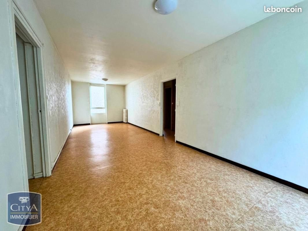 Appartement à louer, 61m², Maubeuge