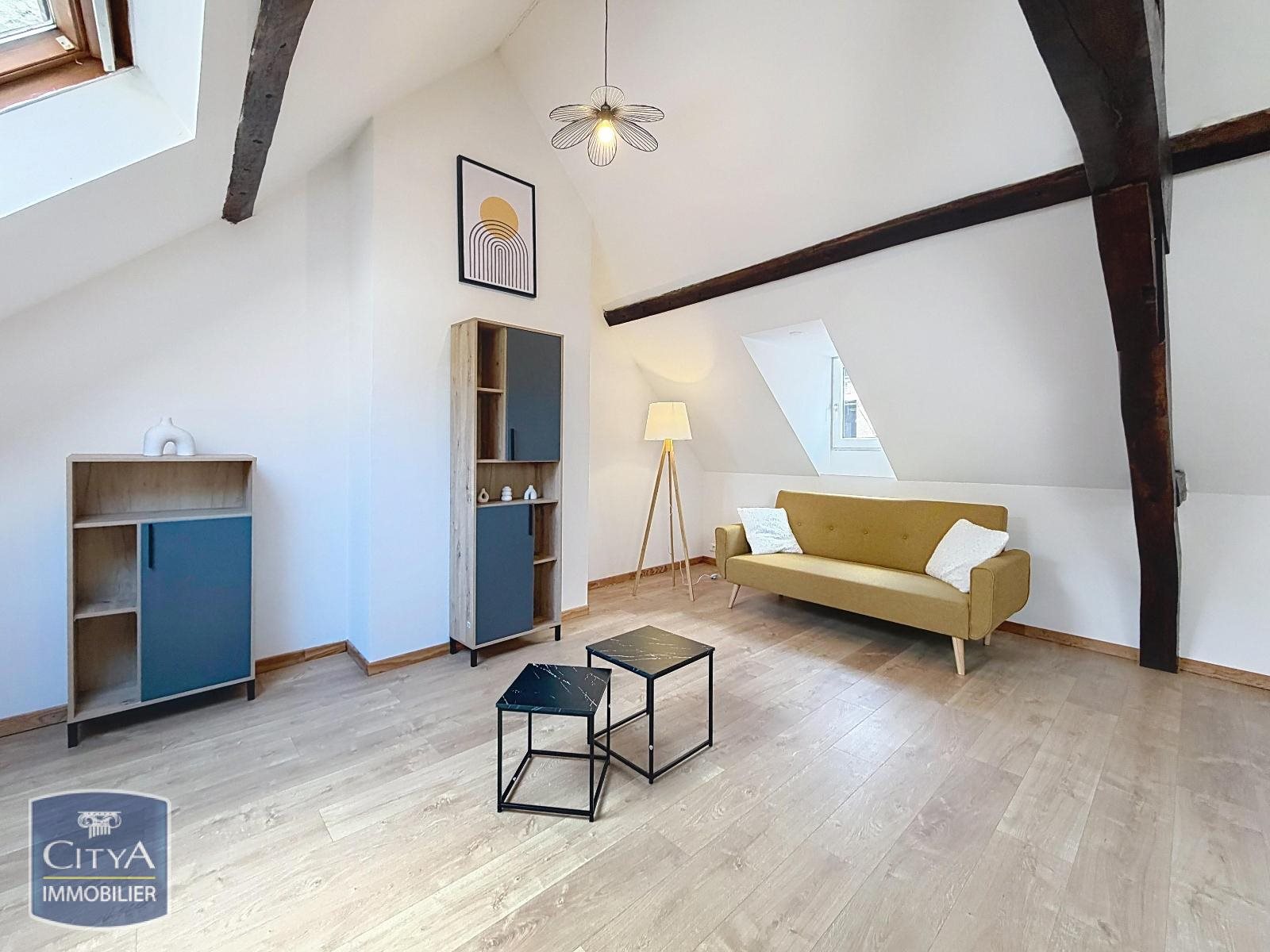 Appartement à louer, 89m², Avesnes-sur-Helpe