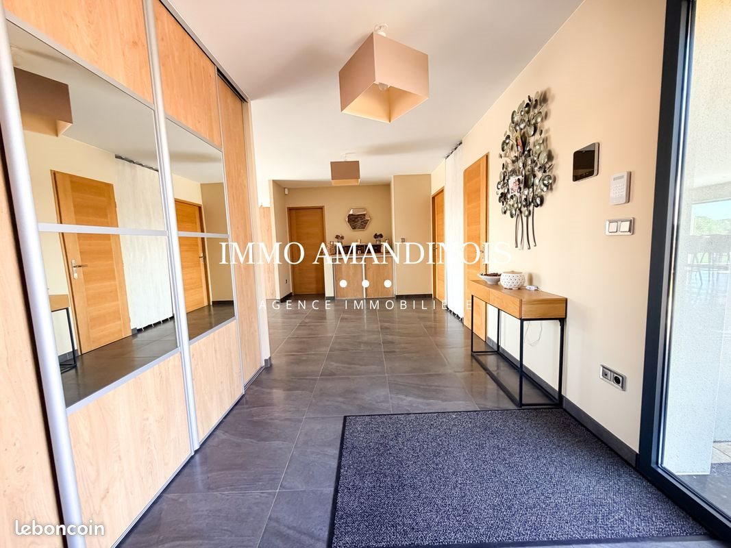 Maison à vendre, 246m², Nivelle