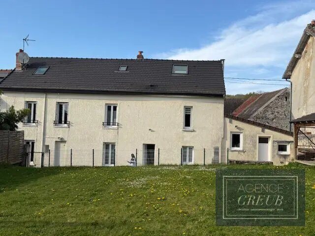 Maison à vendre, 158m², Saint-Cyr-sur-Morin