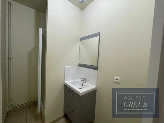 Appartement à louer, 41m², Saint-Jean-les-Deux-Jumeaux